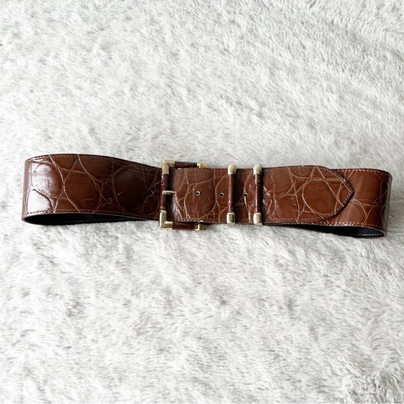 VINTAGE Brown Textured Leather Belt w/ Gold Hardware - Picture 1 of 7